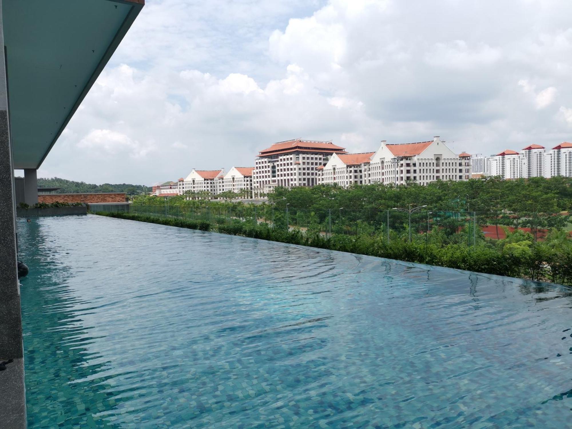 Bell Suite @ Sepang By Mhs Exteriör bild